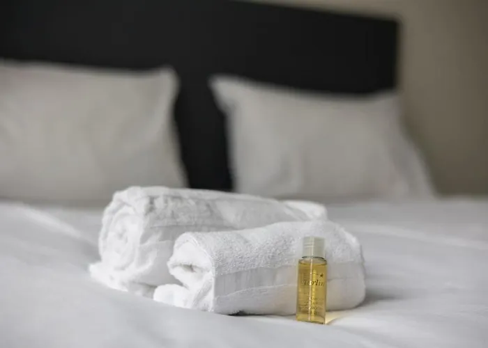 Urban Oasis With Queen Bed And View Be-48