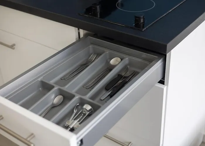 Urban Oasis With Queen Bed And View Be-48 زيورخ